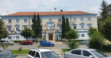 Costurile ridicate ale facturilor îi pun în gardă pe edilii de la Petroșani