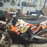 ACȚIUNEA „ENDURO”: PERCHEZIȚII ÎN JUDEȚELE HUNEDOARA ȘI ALBA – MOTOCICLETE SUSTRASE DIN SPANIA, RECUPERATE DE POLIȚIȘTII HUNEDORENI