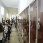 Criză de spațiu în școlile românești: Peste 156.000 de elevi învață în schimburi. Care este situația în Hunedoara?