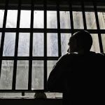 Un violator vrea în libertate