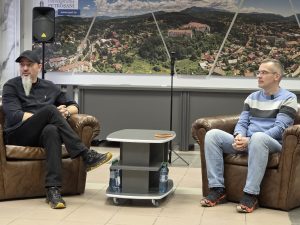 att.Jru2m0aj1ZIR2LgJAmEfSIPjNqRv4TAkh5r-f4s_1Ik