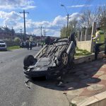 Două persoane rănite într-un accident rutier produs pe DJ 687A, în Hășdat